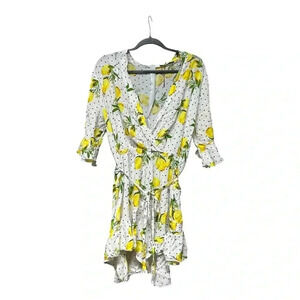 Boohoo Lemon Print Romper Size 20